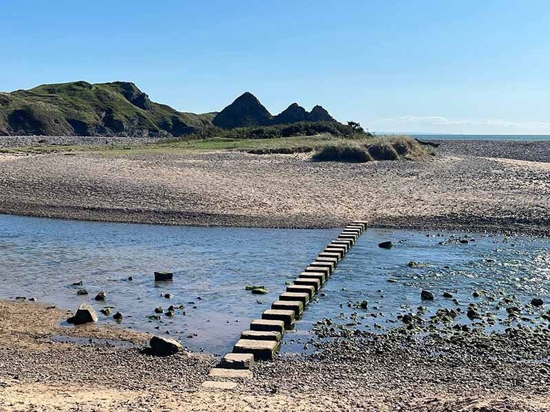 The Stepping Stones over the river